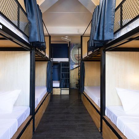 Marco Polo Phuket Poshtel & Bistro Hostel Room photo