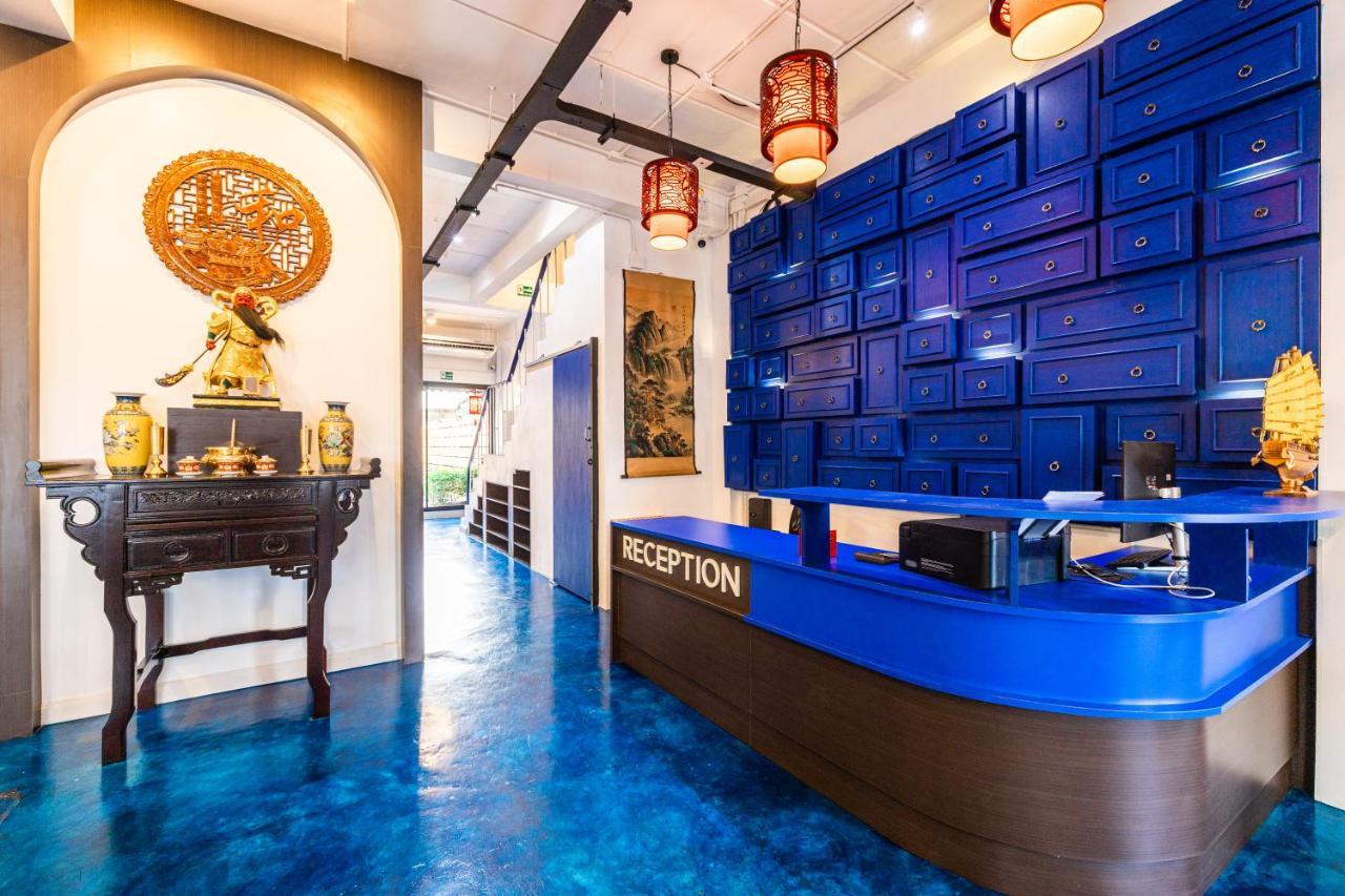 Marco Polo Phuket Poshtel & Bistro Hostel Exterior photo